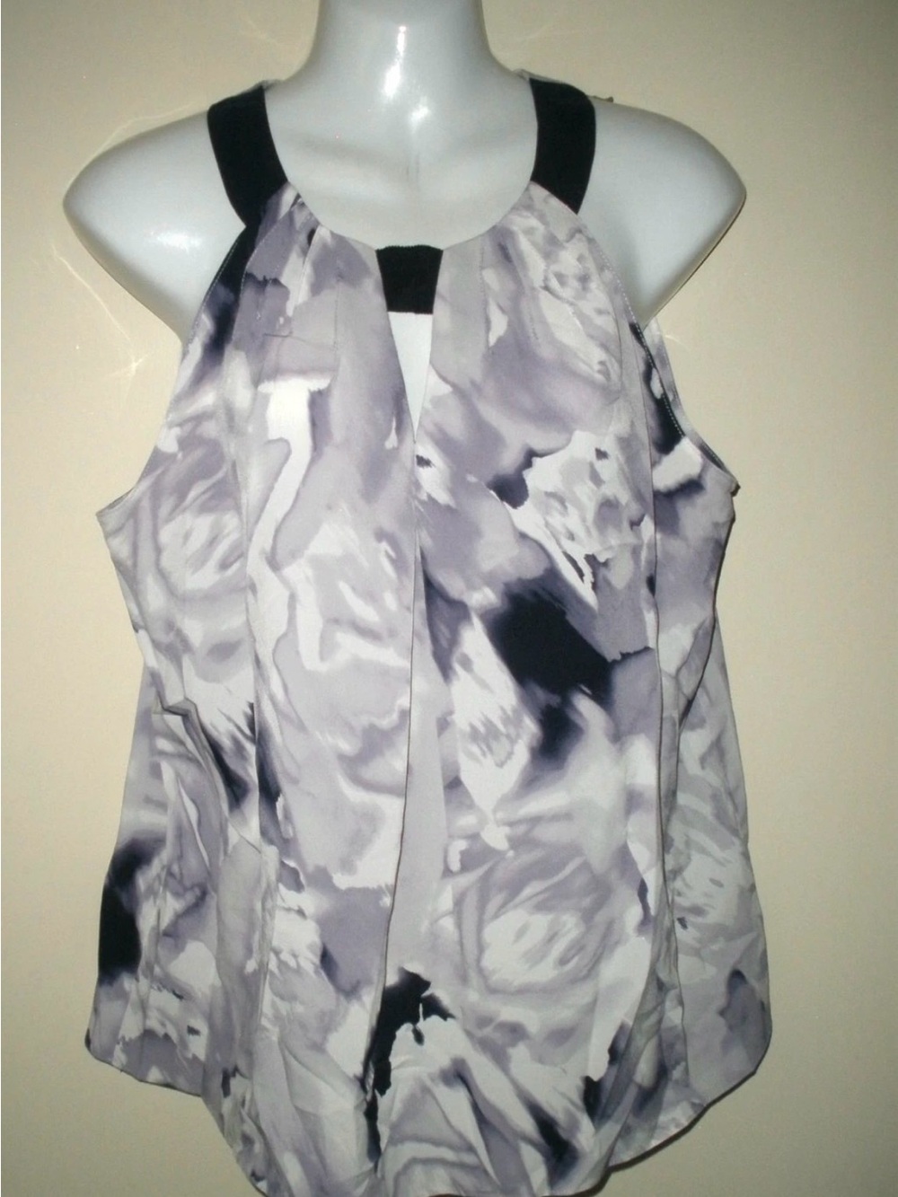 Ellen Tracy Gray and Black Watercolor Halter Camisole